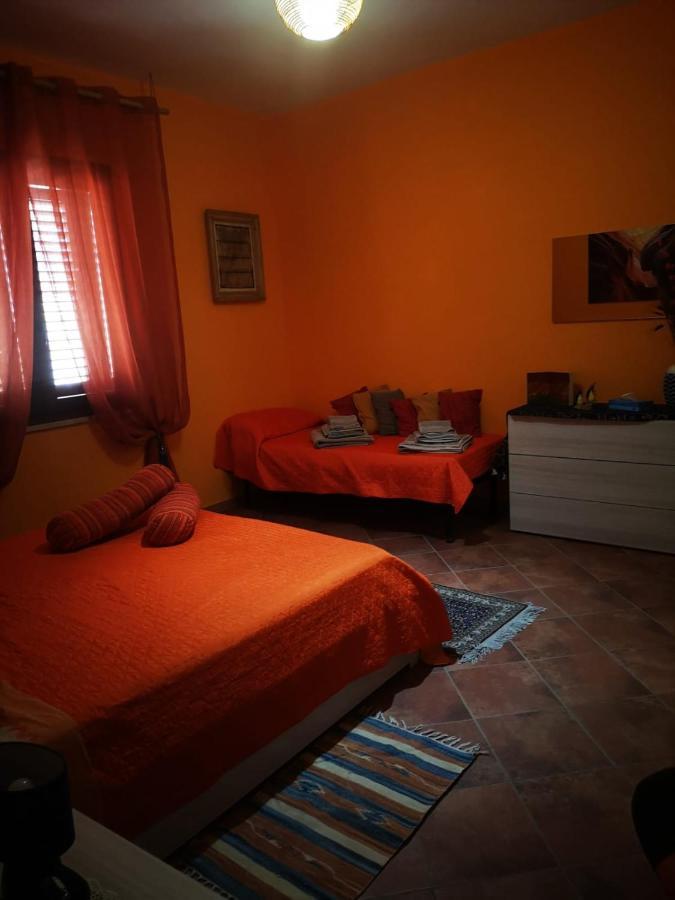Orangebalestrate Apartment ภายนอก รูปภาพ